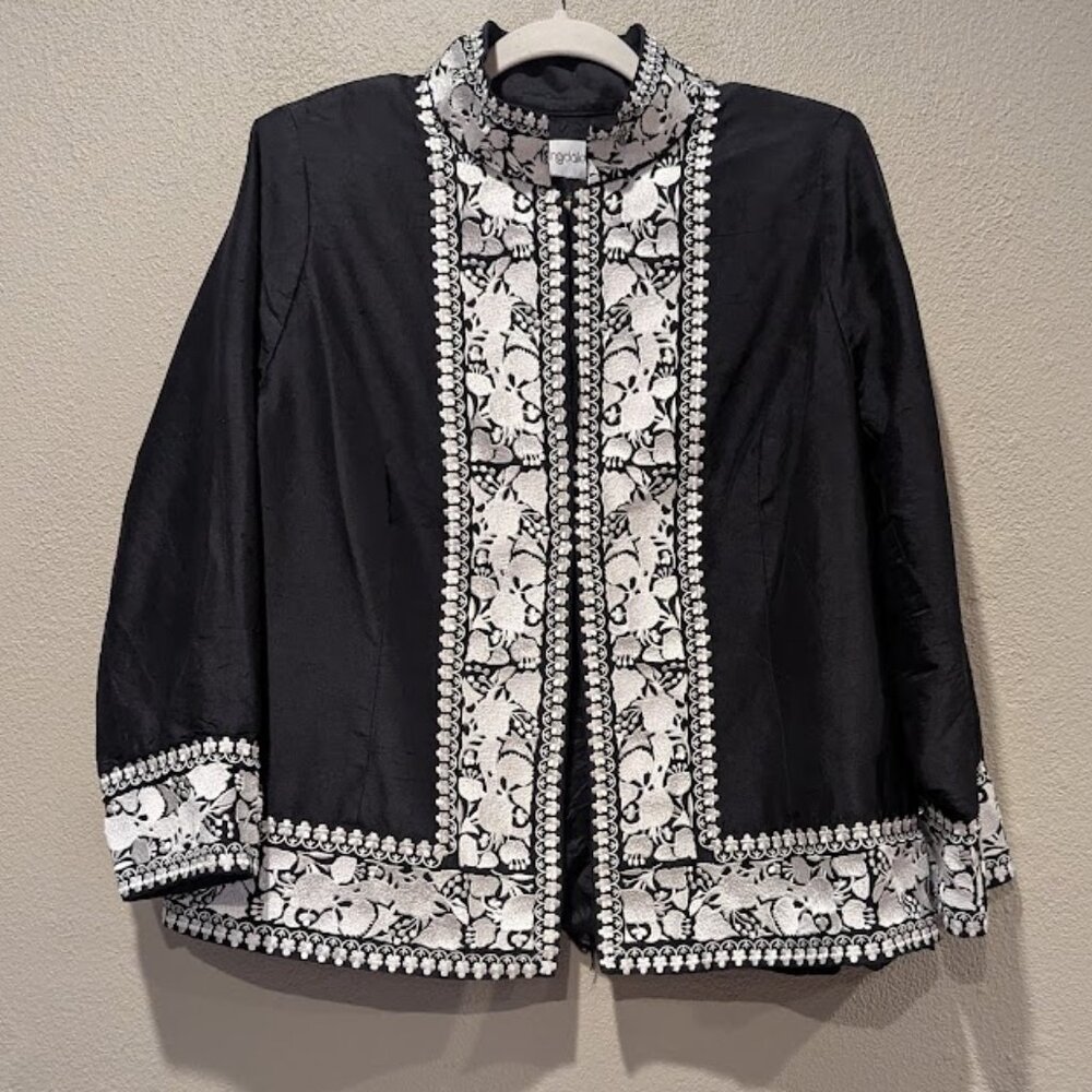 Bloomingdale’s Black Embroidered Jacket/Blazer – Vintage Glam